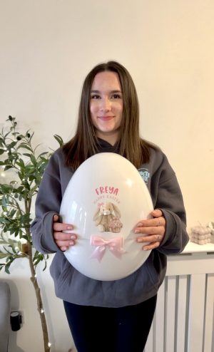 Giant plastic fillable personalised Easter egg - Image 2